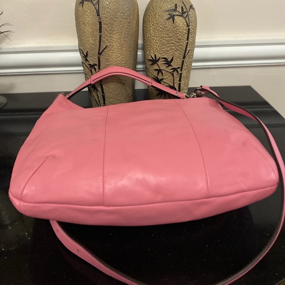 Coach Genuine soft Leather pink bag - Picture 5 of 14